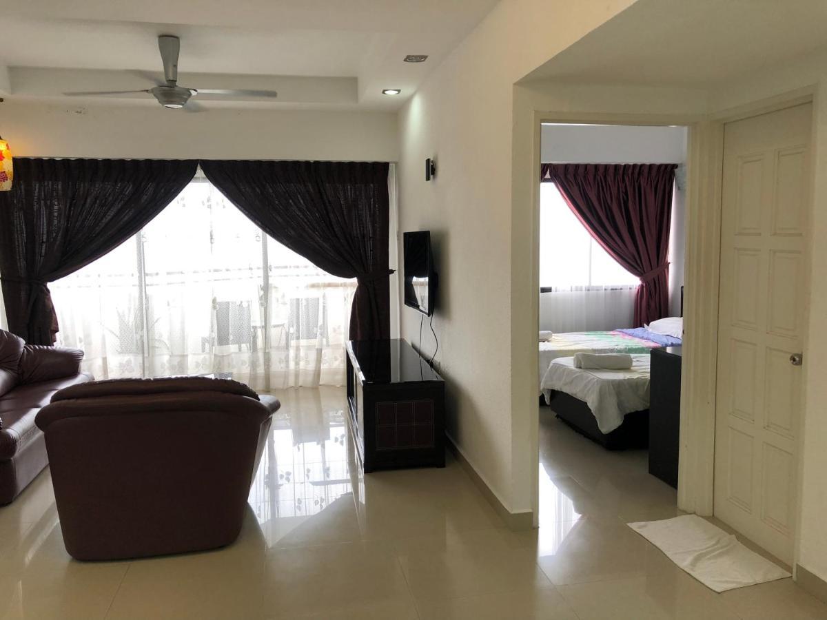 Beach Resort Home Stay Sri Sayang 05 Apartment Batu Ferringhi 2Bedroom Exterior foto