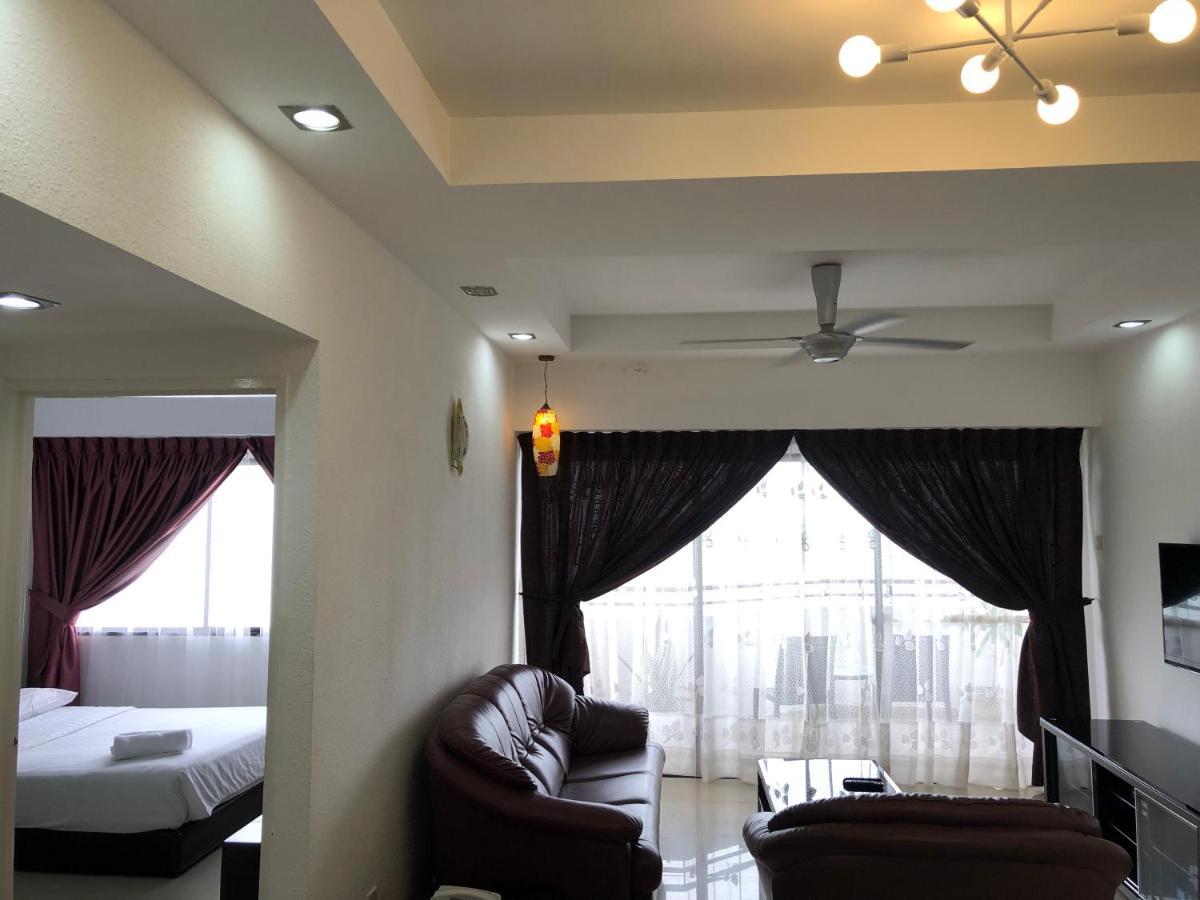 Beach Resort Home Stay Sri Sayang 05 Apartment Batu Ferringhi 2Bedroom Exterior foto